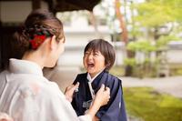 Bí mật nghệ thuật trong cách nuôi dạy con của mẹ Nhật: 7 điều giúp trẻ lanh lợi, thông minh và luôn ngoan ngoãn
