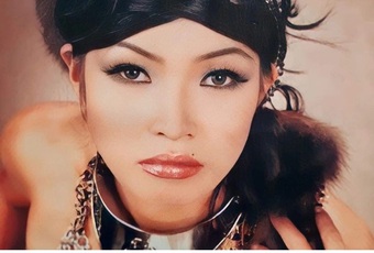 Nữ ca sĩ Việt mua nhà bằng 270 cây vàng là ai?