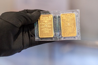 Tiếp đà tăng, giá vàng miếng SJC chạm mốc 85,9 triệu đồng/lượng
