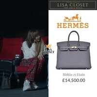 Lisa “flex nhẹ” chiếc Hermès hồng đen: Phú bà đi đâu cũng hướng về BLACKPINK?