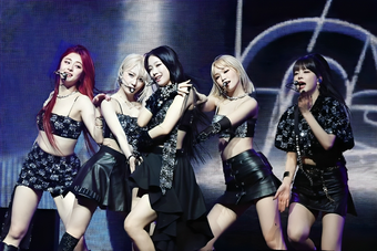 Nhóm nữ Kpop từng bị chê bai thậm tệ về khả năng hát live, nay lại khiến netizen "quay xe" với đợt comeback mới nhất!