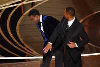 Sau cú tát tại Lễ trao giải Oscar, Will Smith còn được chào đón ở mùa phim hè?