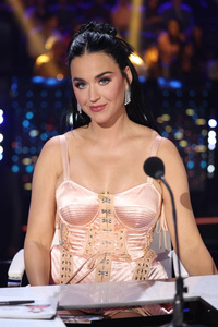 Katy Perry tiết lộ lý do không tham dự Met Gala, dân tình đồng loạt ủng hộ