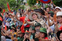 Những hình ảnh ấn tượng trong lễ diễu binh tại Điện Biên Phủ