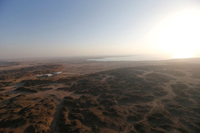 Thực tế giật mình tại dự án như phim viễn tưởng của Saudi Arabia: Hơn 1 năm đào cát nhưng đổ sai chỗ, siêu đô thị 170km bị ‘cắt gọt’ còn hơn 2km, lác đác vài công trình giữa “biển” cát